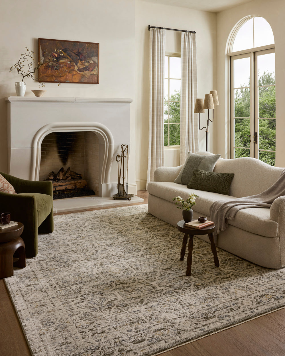 Clarisse Olive / Ivory Rug (CLS-08)