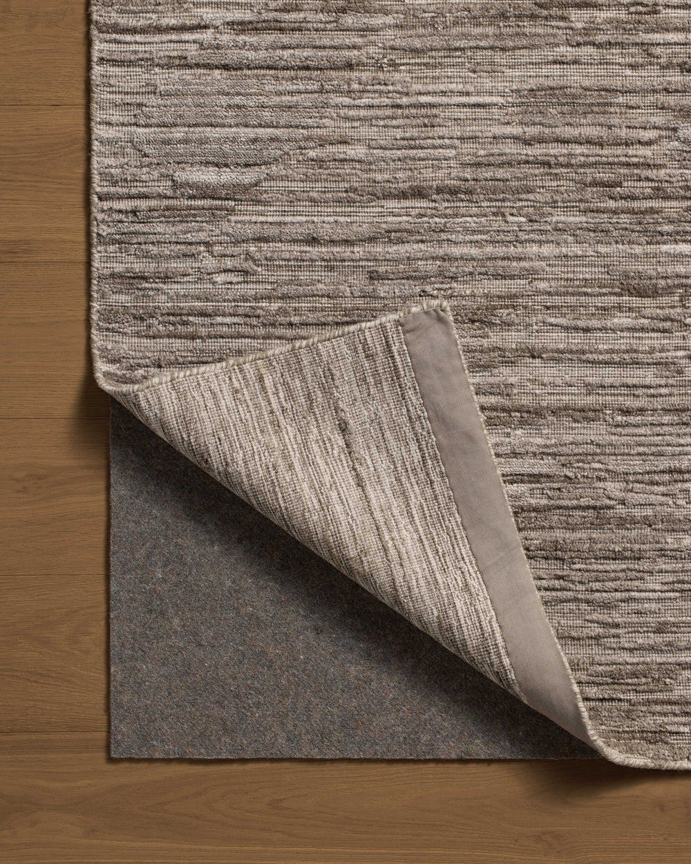 Daniel Dove Rug (DAN-02)