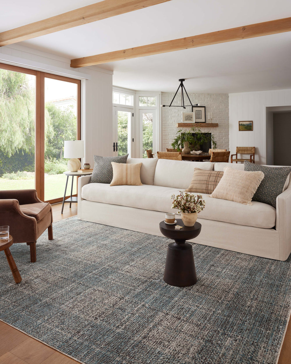 Ember Denim / Charcoal Rug (EMB-09)