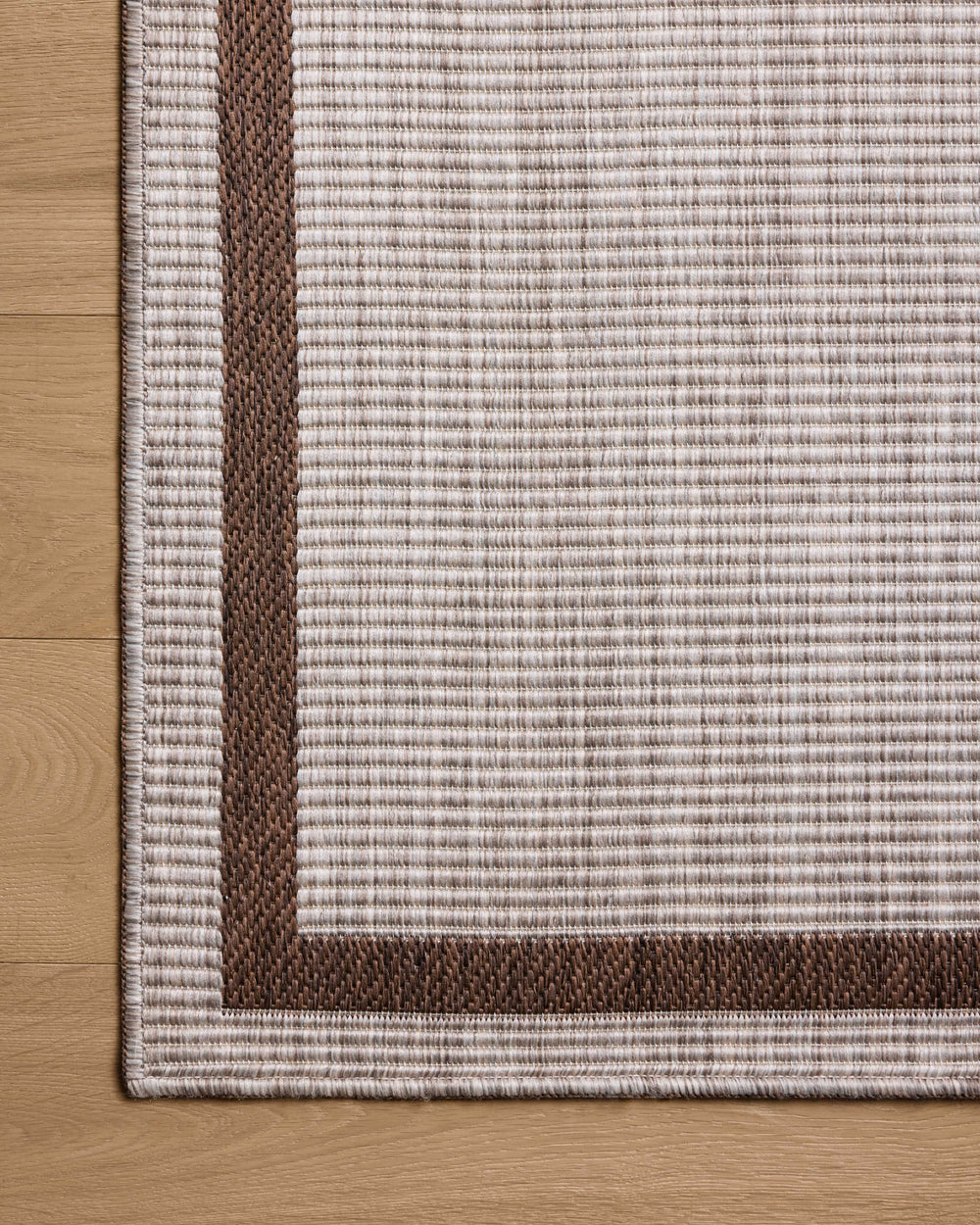 ESN-02 Easton Dove/Coffee Rug