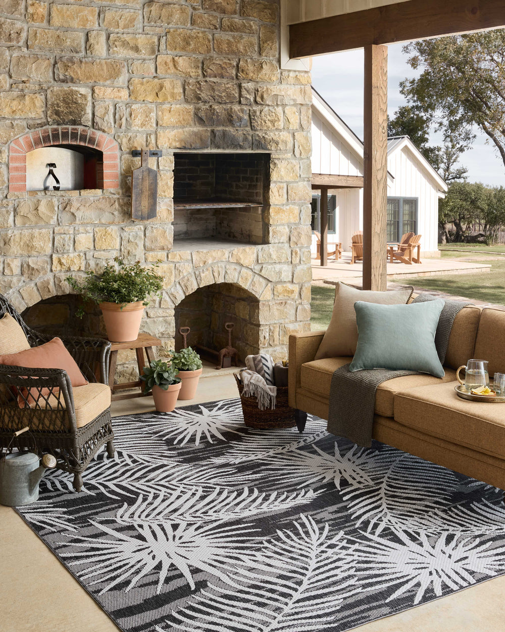 Easton Ivory / Onyx Rug (ESN-09)