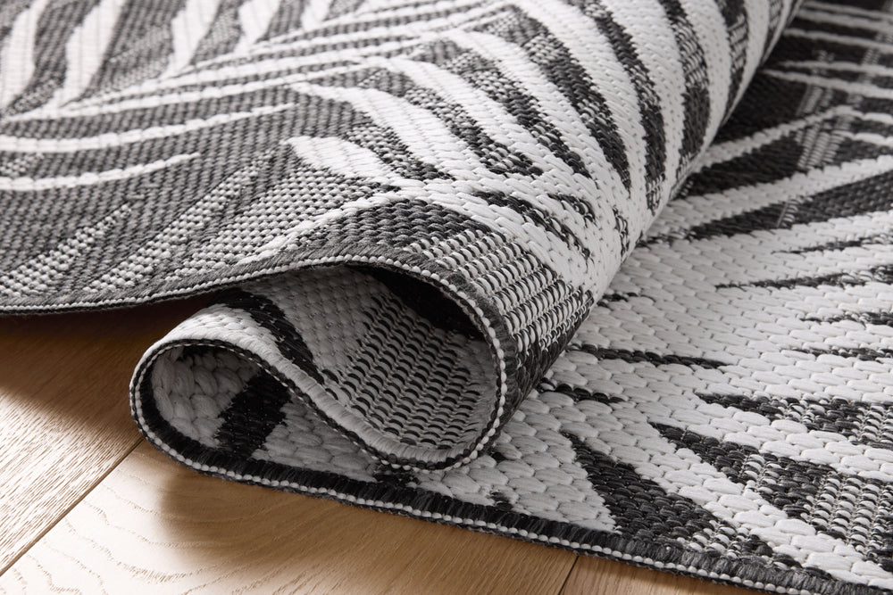 Easton Ivory / Onyx Rug (ESN-09)