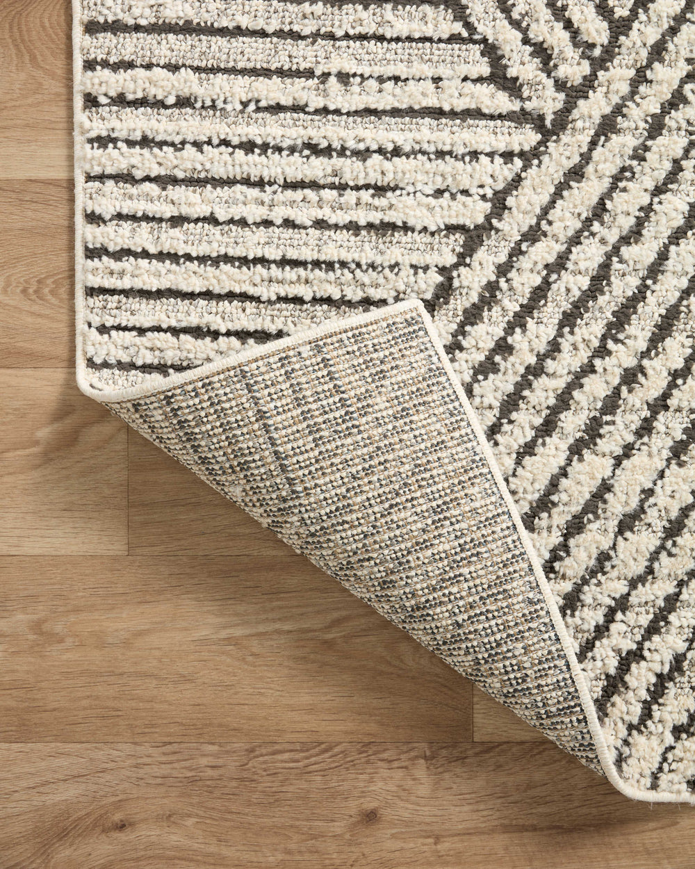 Fab-06 LOLOI Fabian Charcoal / Ivory Rug