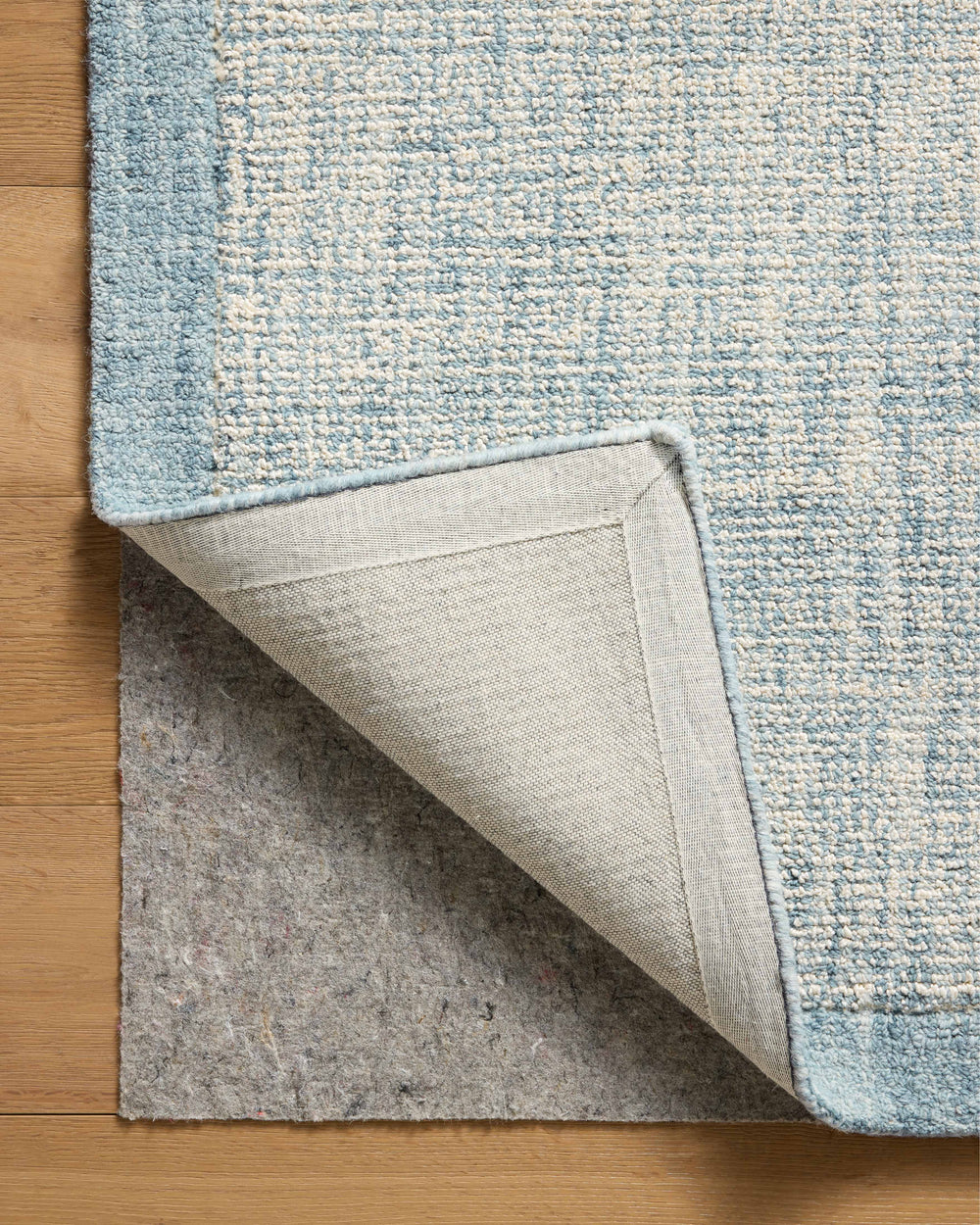 HNY-01 Henley Ivory/Blue Rug