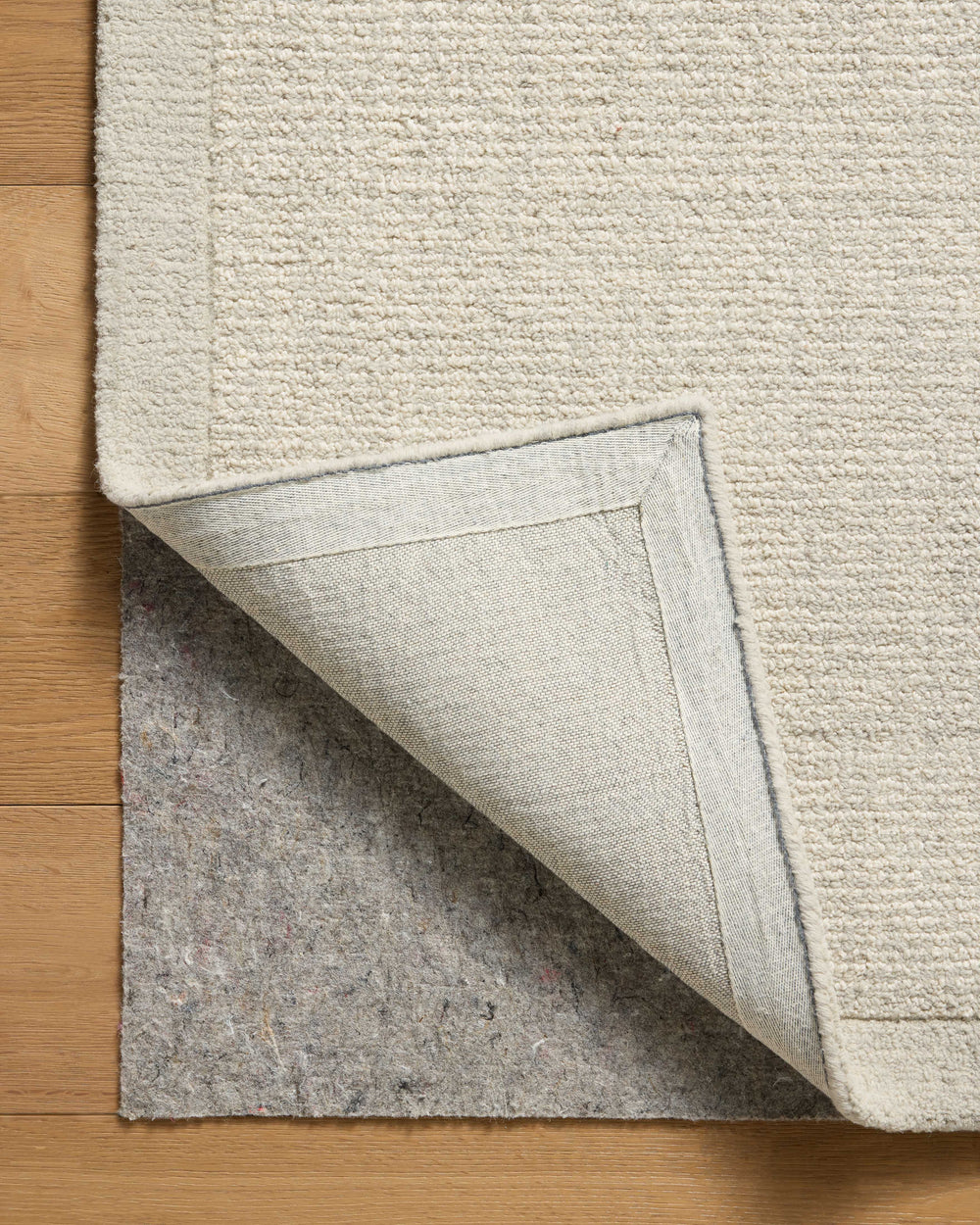 HNY-01 Henley Ivory / Silver Rug