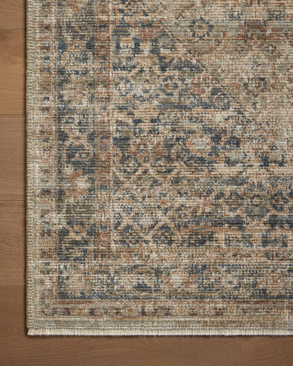 Heritage Sage / Navy Rug (HER-08)