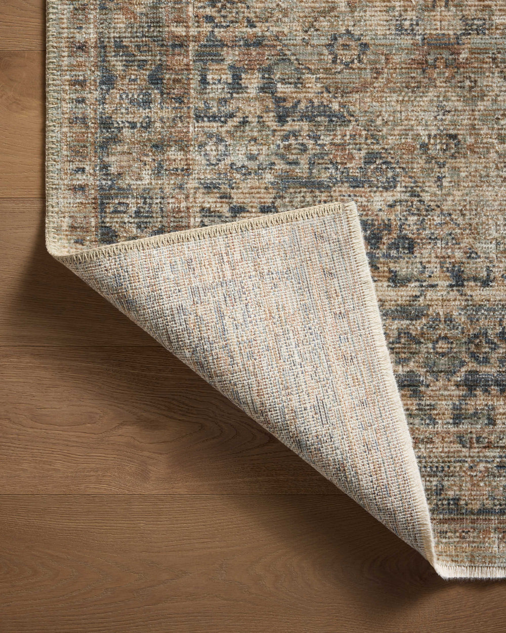 Heritage Sage / Navy Rug (HER-08)