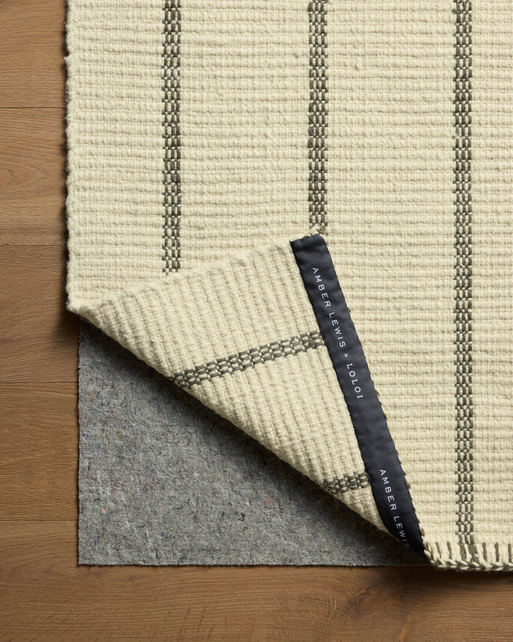 Harlan Tapis Ivoire / Charbon (HLN-01)