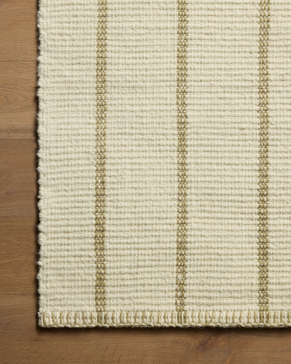Harlan Ivory / Sage Rug (HLN-01)