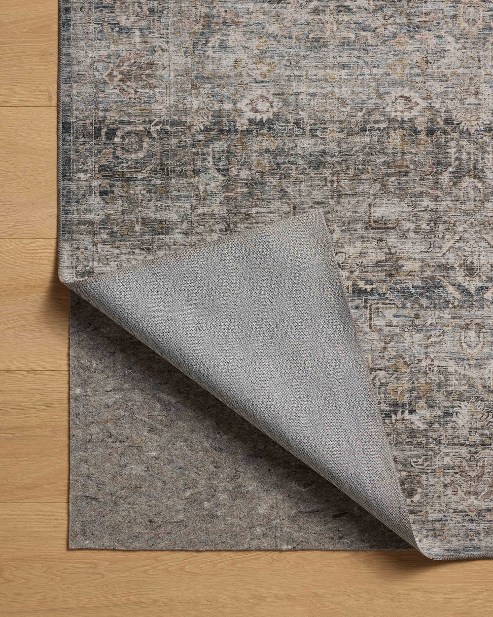 Josie Dove / Gold Rug (JOS-05)