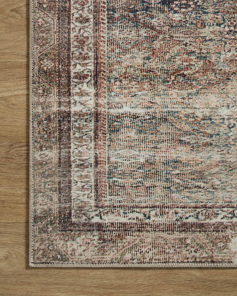 Juil-09 Loloi Jules Ink / Terracotta Rug