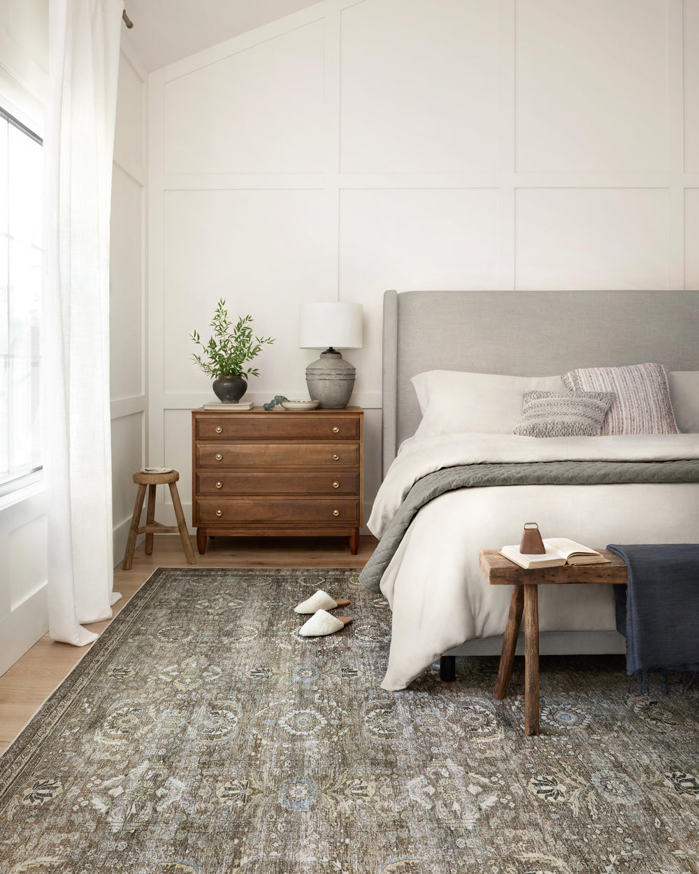 Layla Antique / Moss Rug (LAY-13)