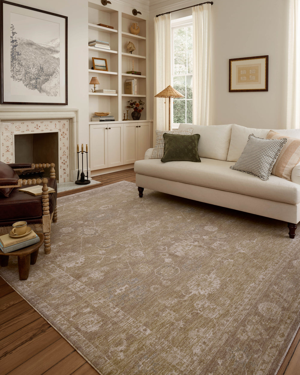 Louisa Taupe / Gold Rug (LOI-04)