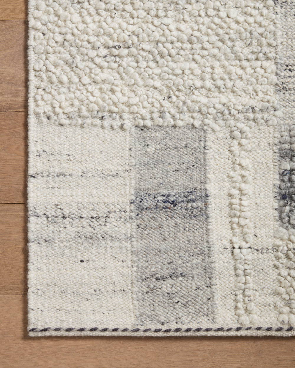 Manfred Slate / Mist Rug (MAN-01)