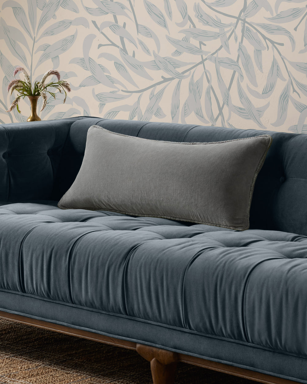 Liza Grey Pillow (PCJ0020)