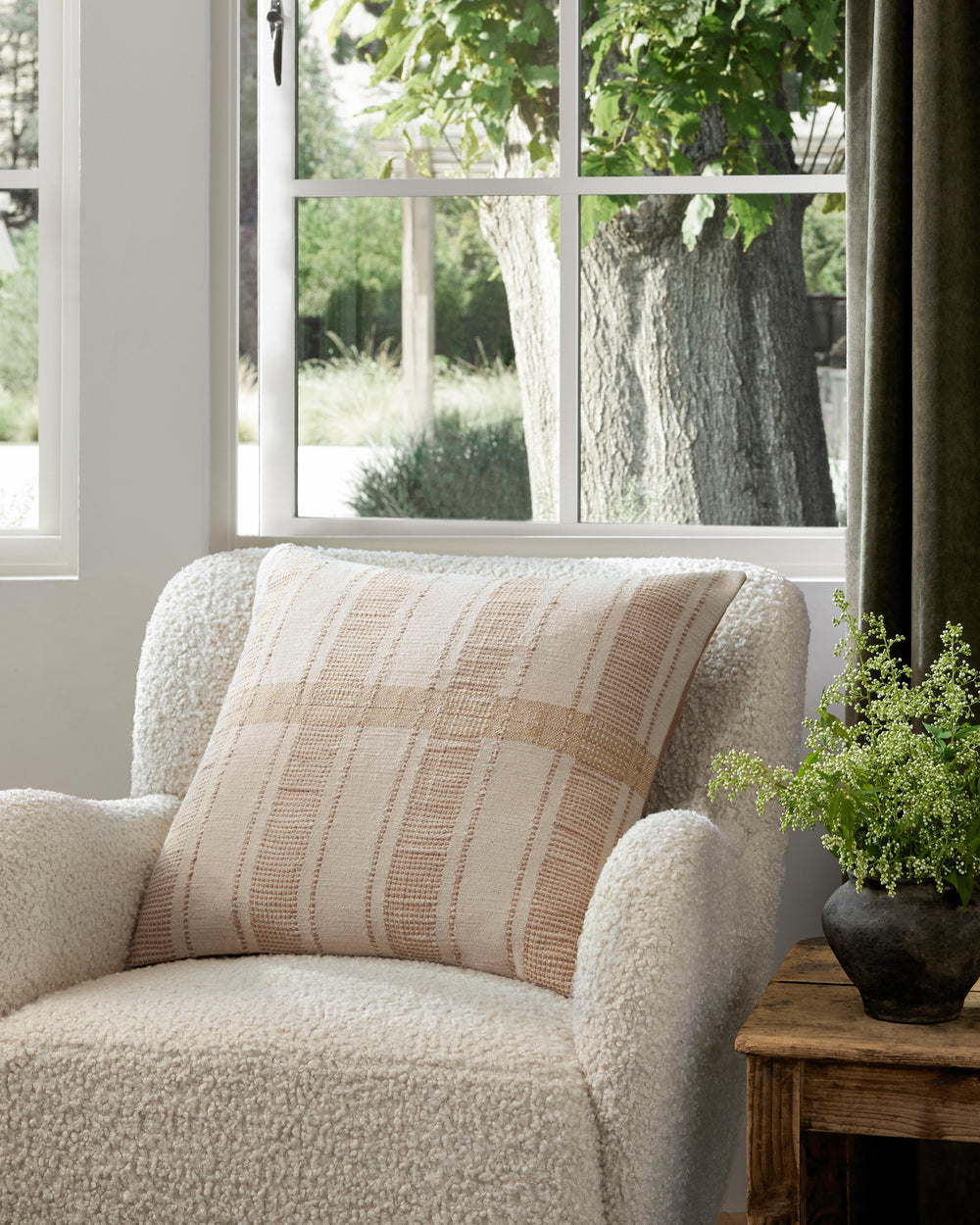 Cream / Multi Pillow (PAL0003)