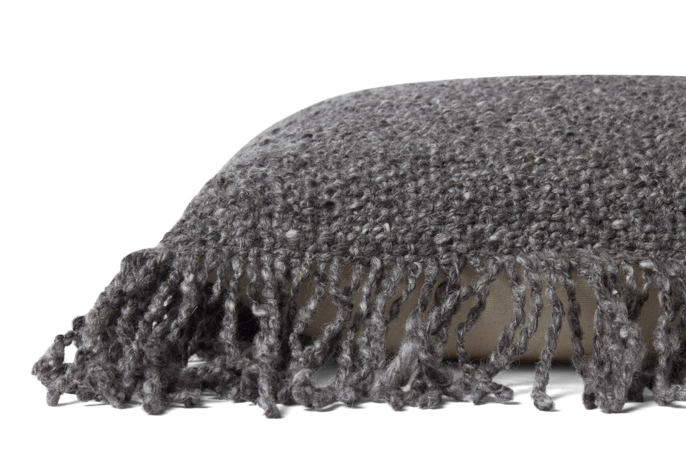 PLL0033 Loloi Pillow