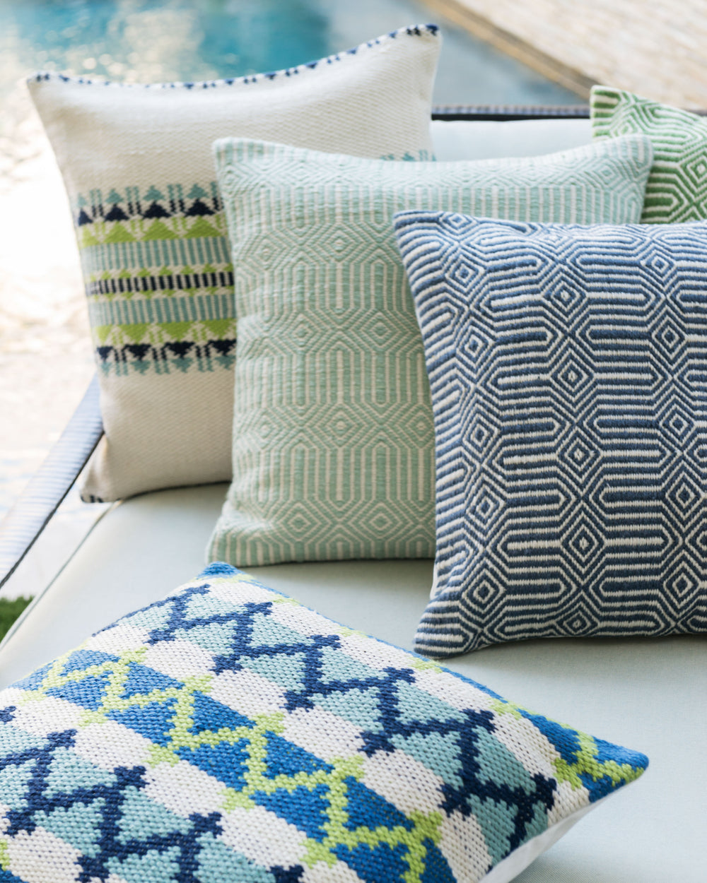 Aqua / Ivory Pillow (P0339)