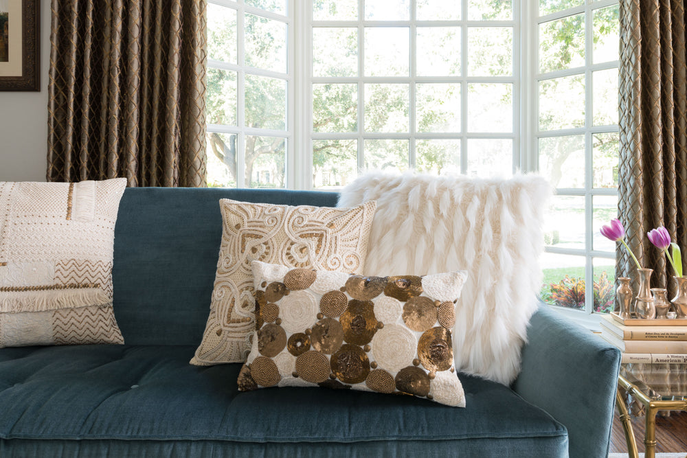 White Pillow (P0265)
