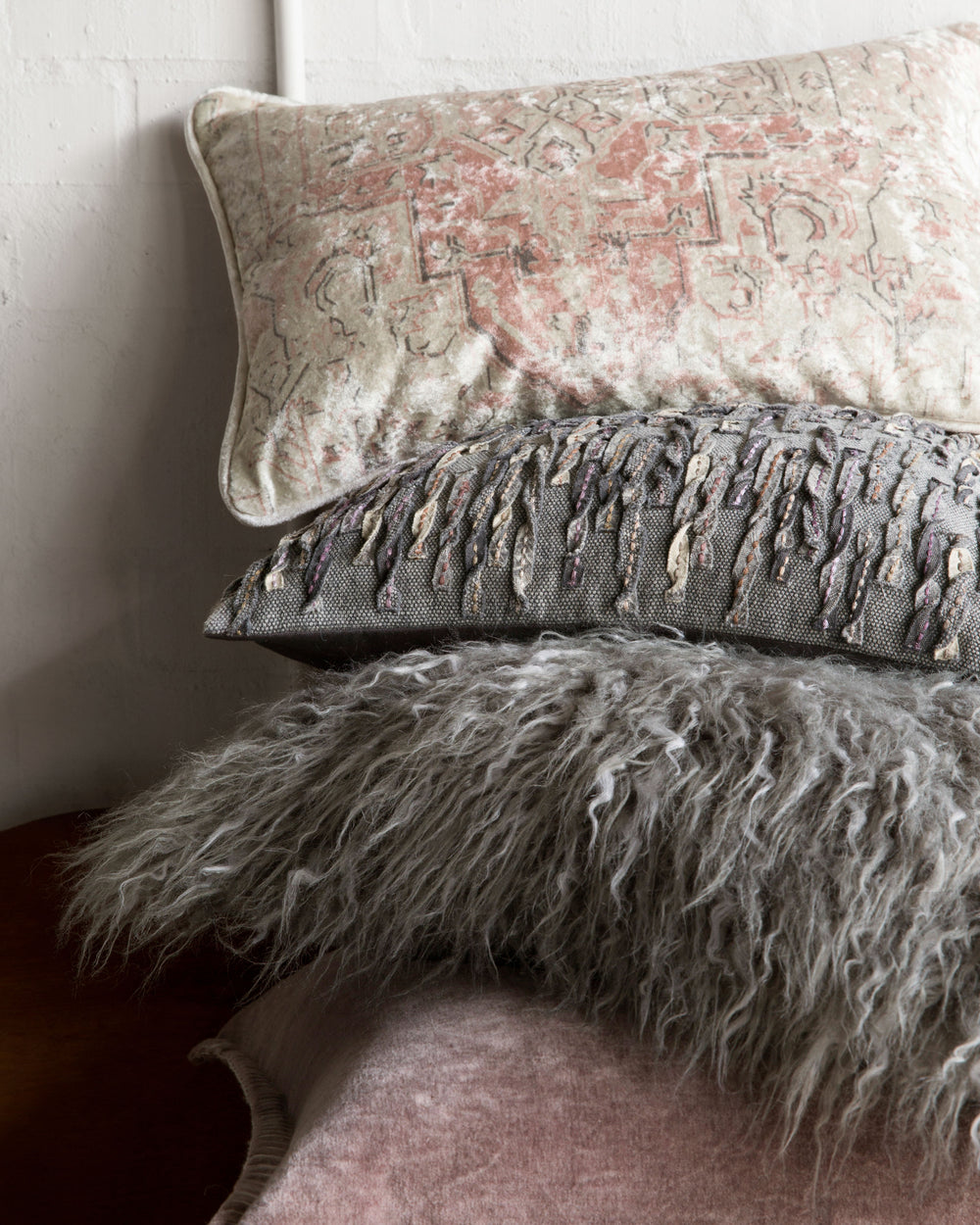 Grey Pillow (P0598)