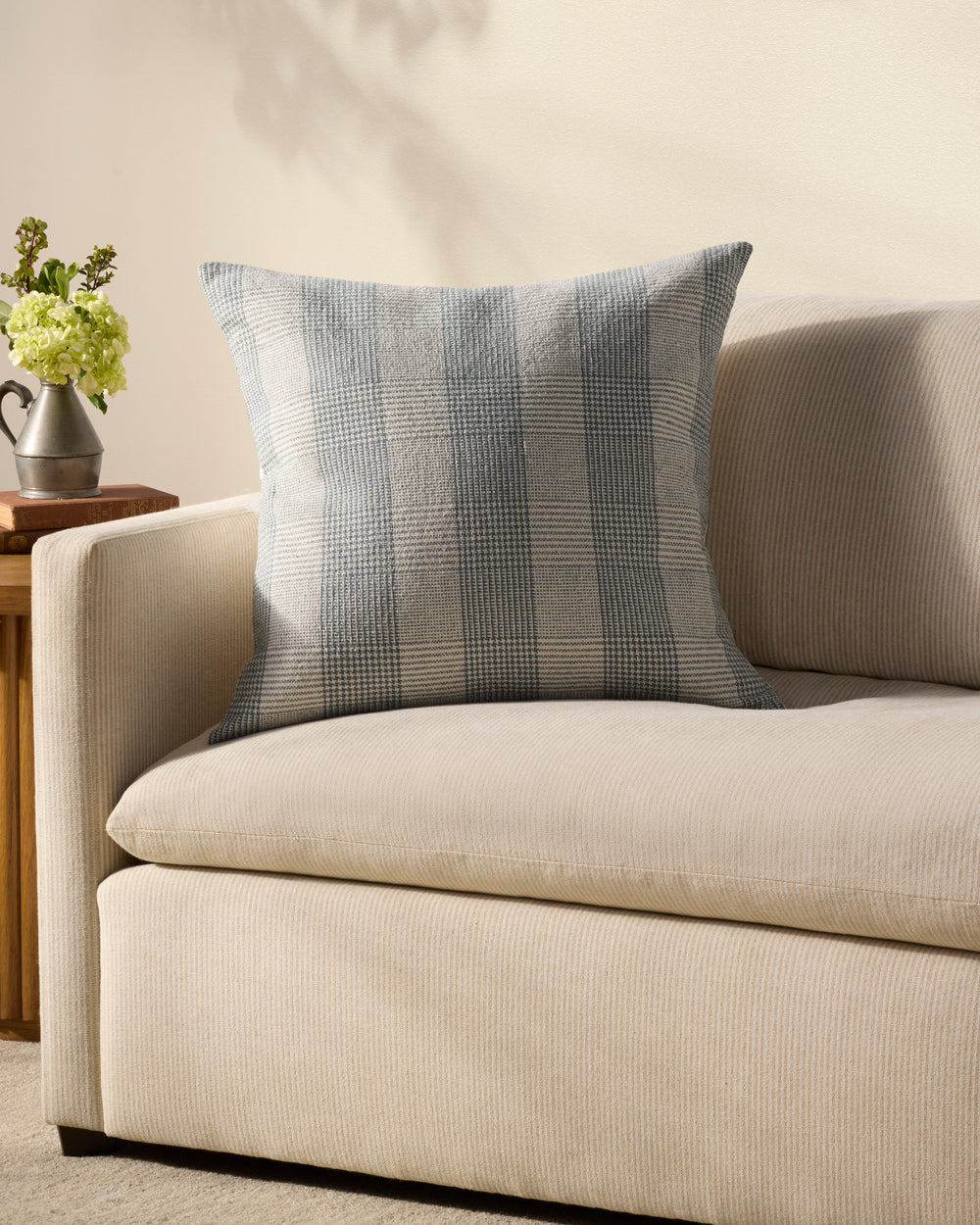 Auggie Blue / White Pillow (PCJ0021)