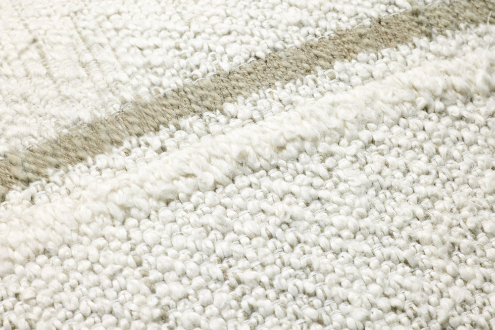 Ivory / Moss Pillow (PLL0192)