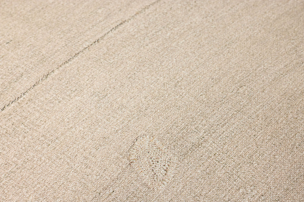 Ivory Pouf (LPF0041)