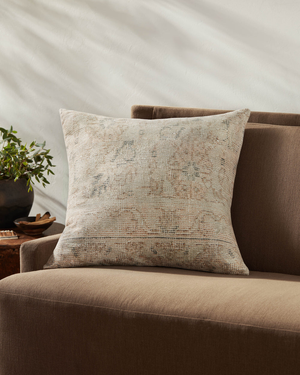 Celestia Natural / Blue Pillow (PAL0042)