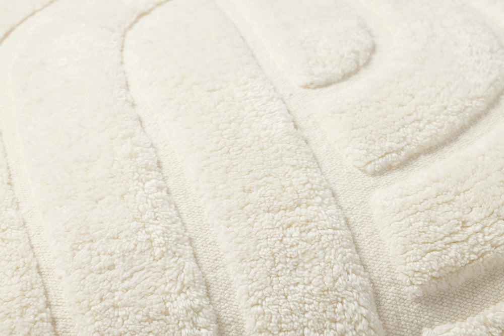 Ivory Pillow (PLL0110)