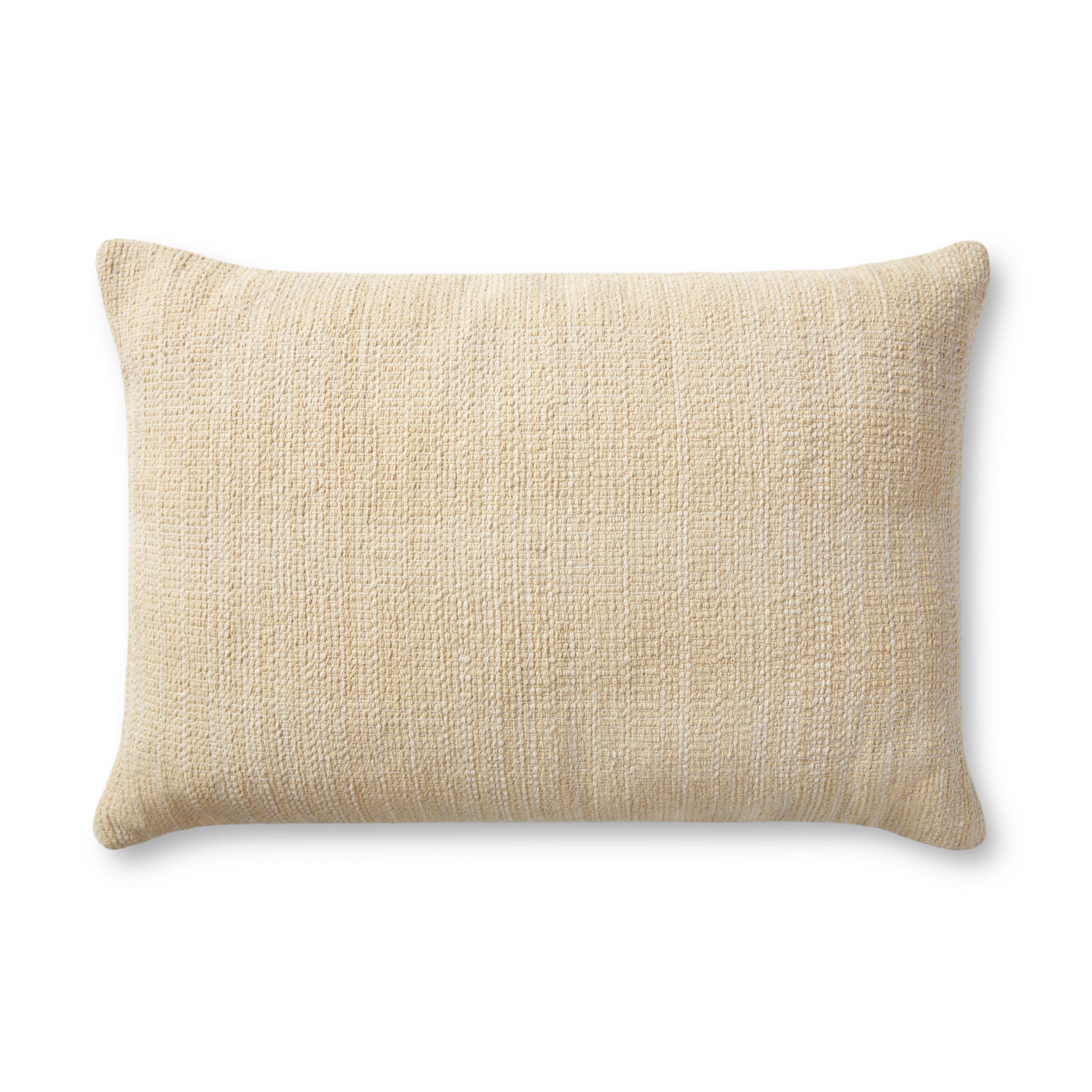 P0339 Loloi Pillows Pillow