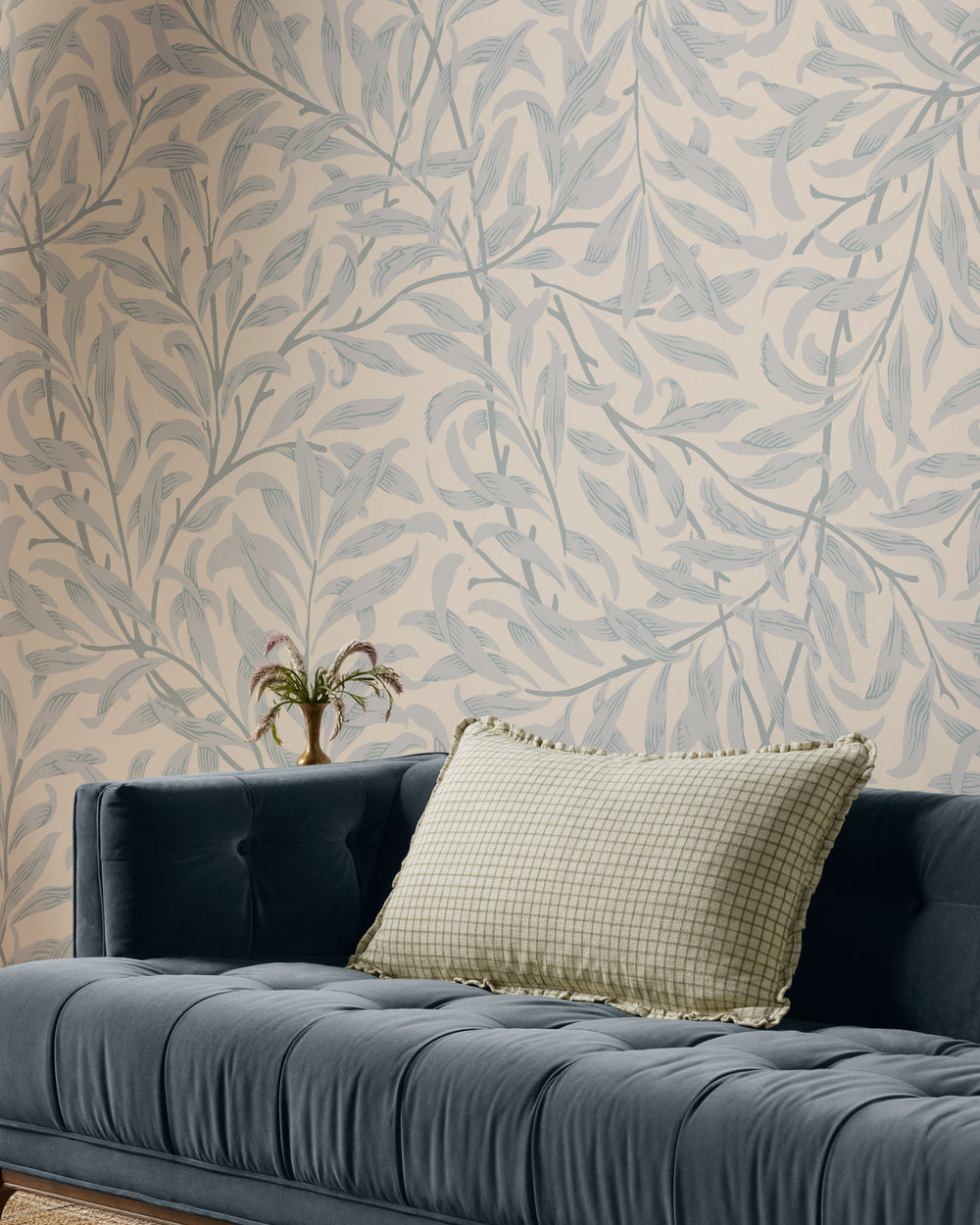 Dinah Ivory  / Moss Pillow (PCJ0012)