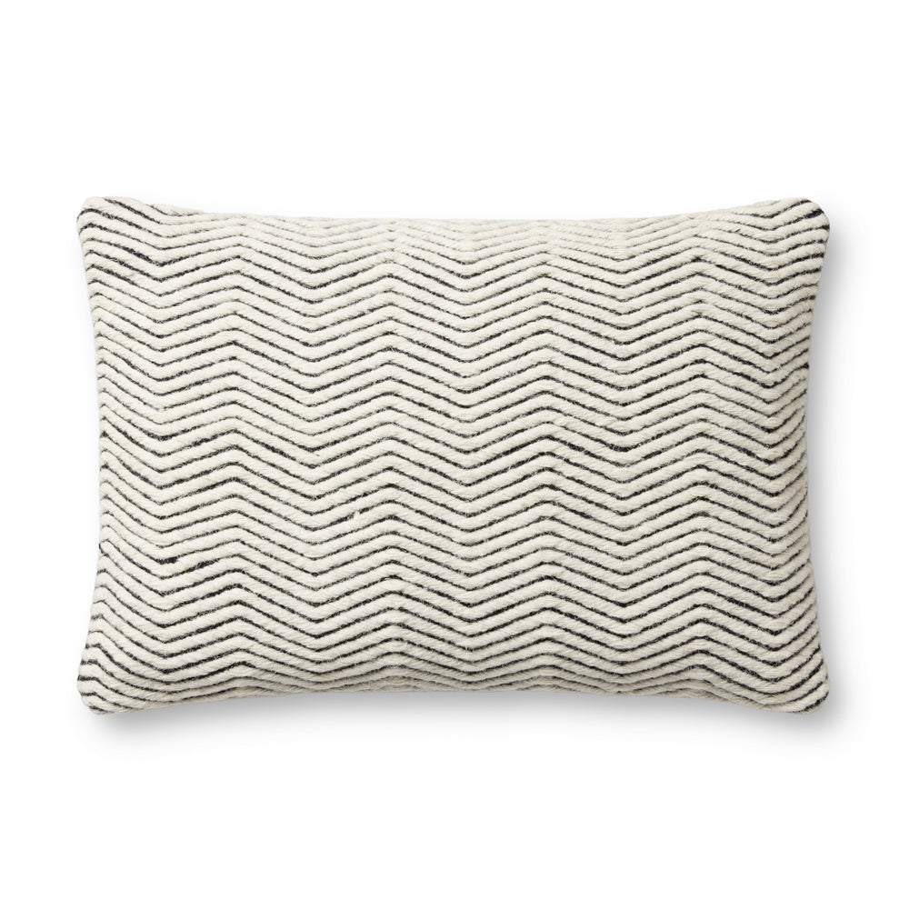 PLL0120 Loloi Pillow