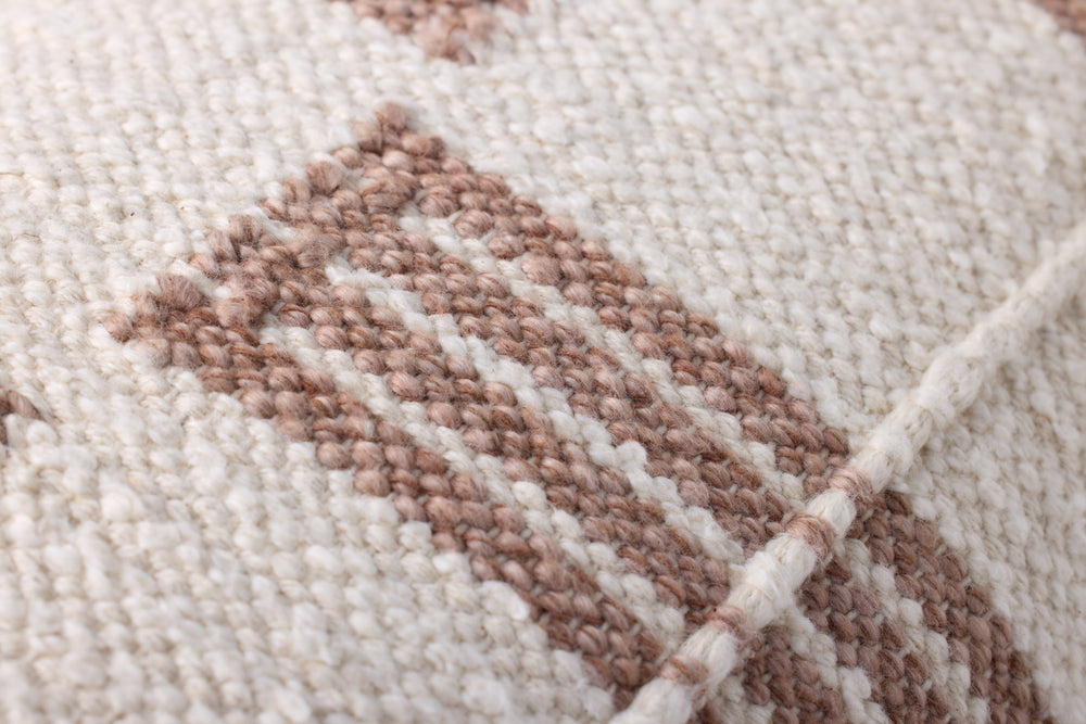 Brown / Ivory Pillow (PLL0136)