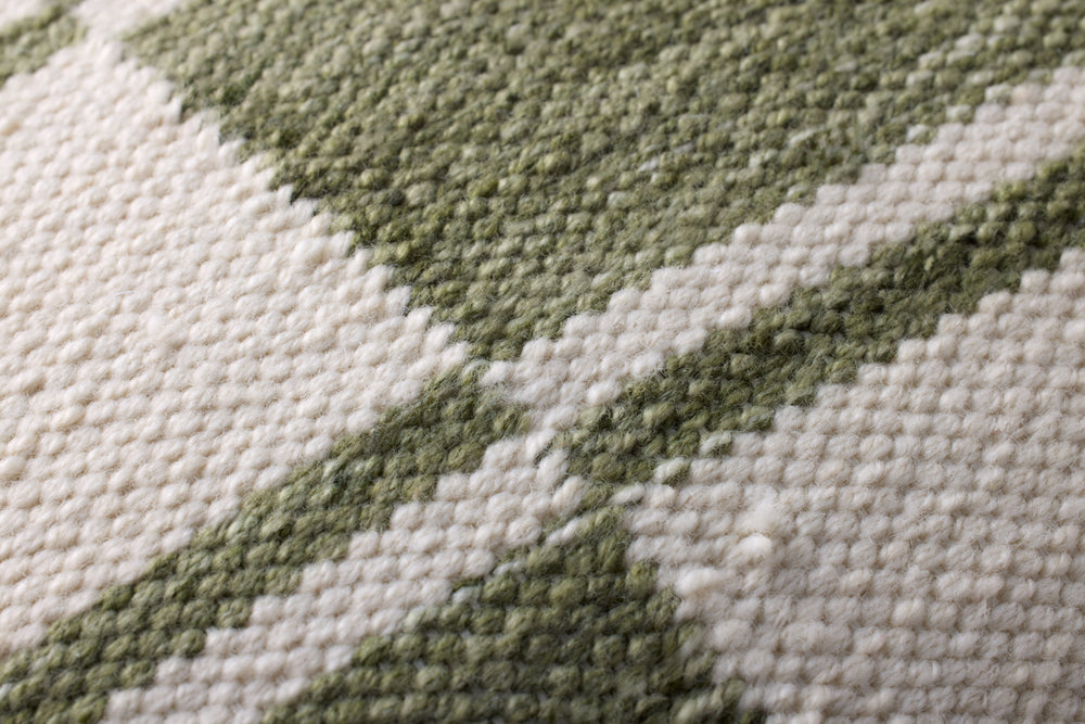 Ivory / Green Pillow (PLL0139)