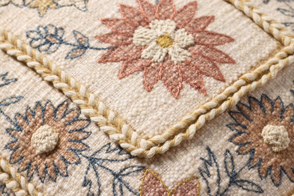 Red / Multi Pillow (PLL0158)