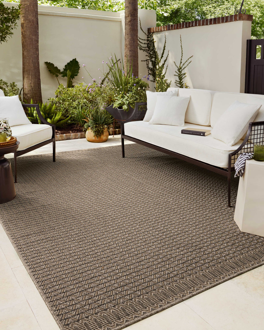 PRC-05 Providence Natural / Graphite Rug