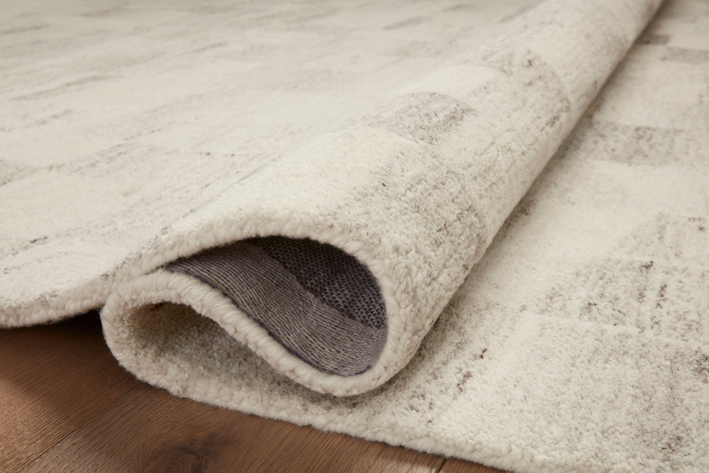 Rocky Ivory / Silver Rug (ROC-01)
