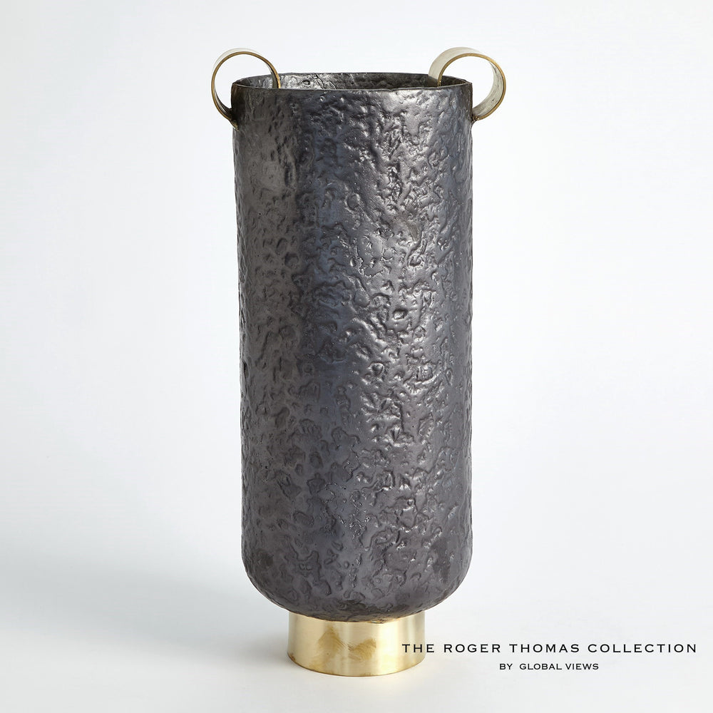 Ferro Bowls Collection