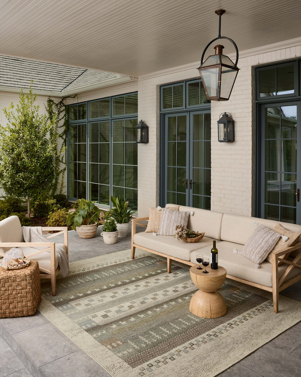 Saylor Ivory / Earth Rug (SAY-05)