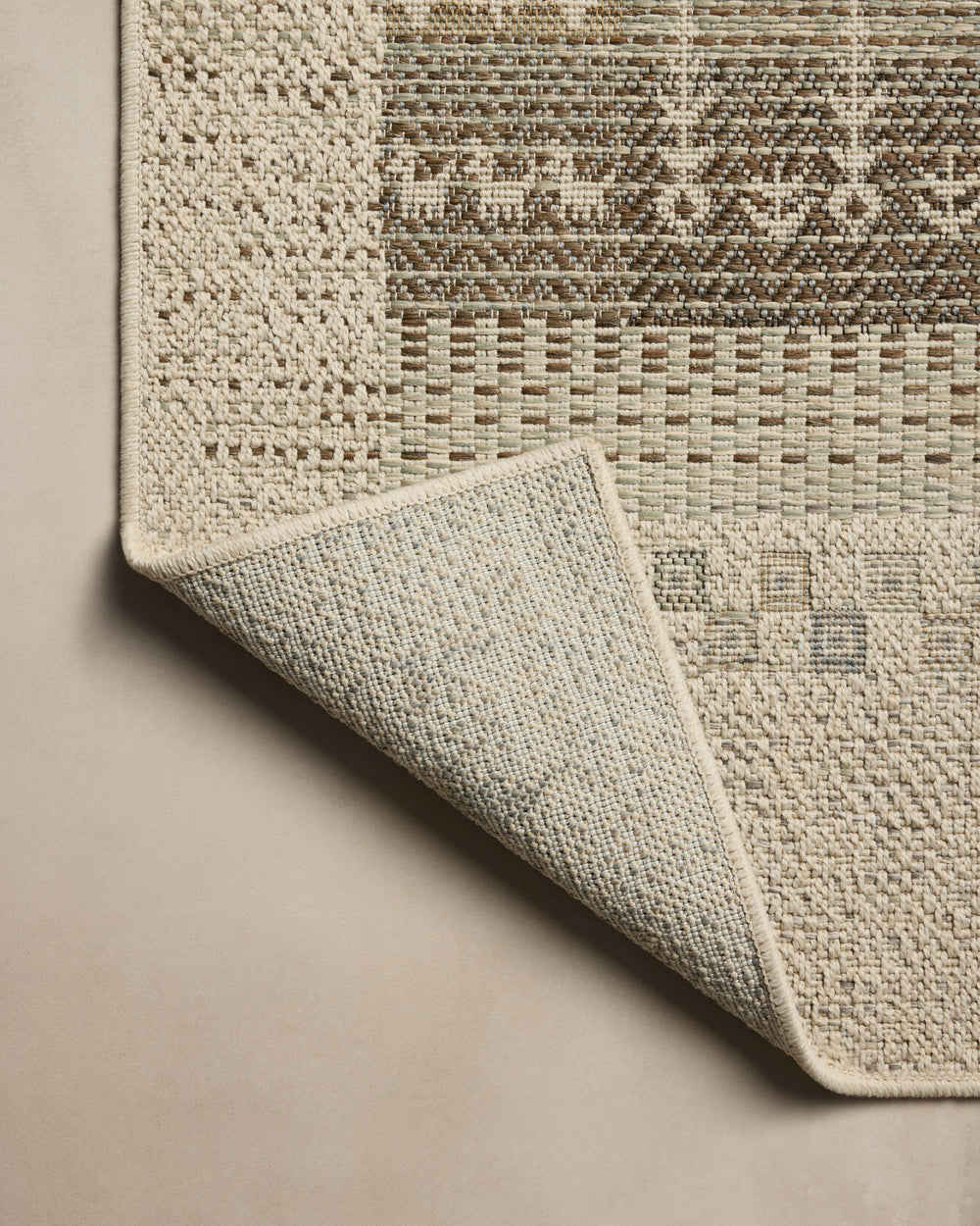 Saylor Ivory / Earth Rug (SAY-05)