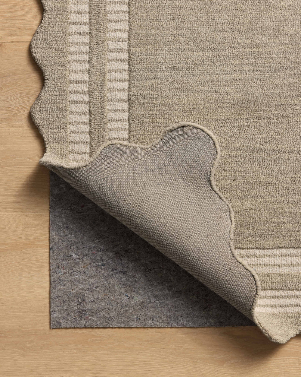 SCO-01 Scottie Fog / Ivory Rug