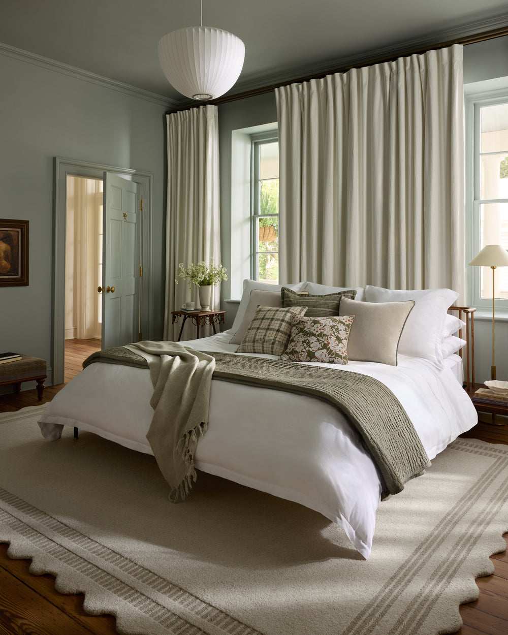Scottie Ivory / Grey Rug (SCO-01)
