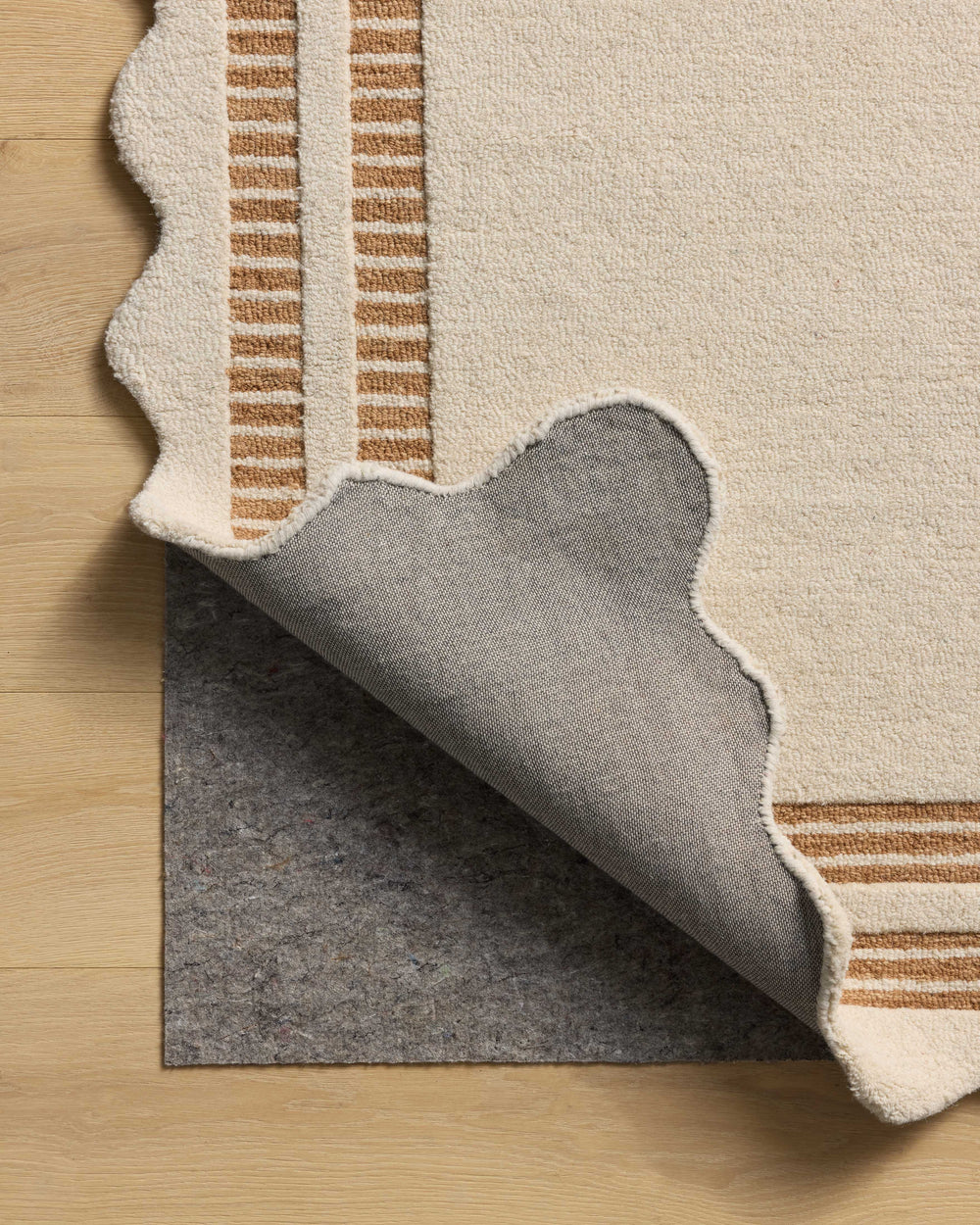 Scottie Ivory / Rust Rug (SCO-01)