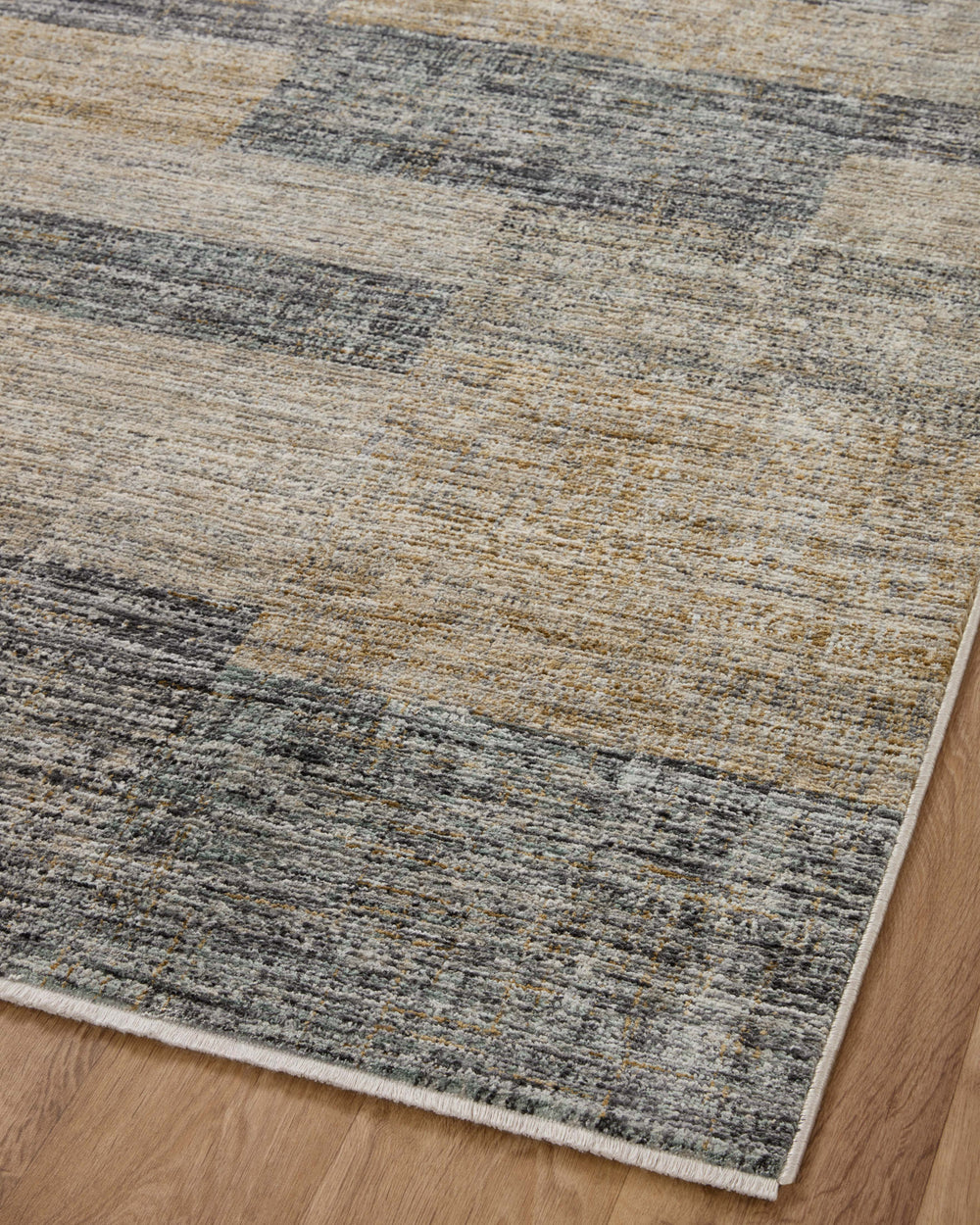 Soho Grey / Gold Rug (SOH-08)
