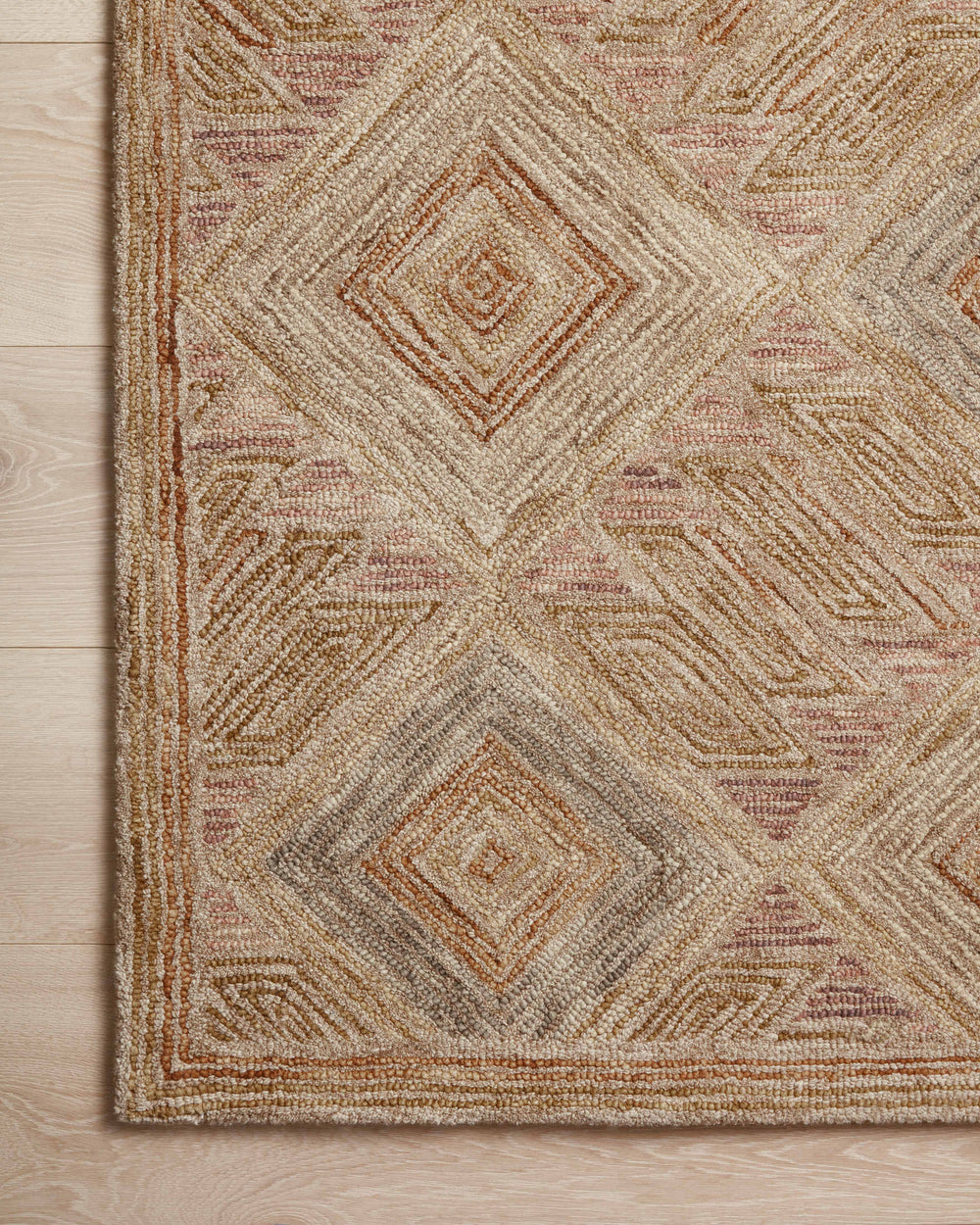 Var-02 Loloi Varena Berry / Multi Rug