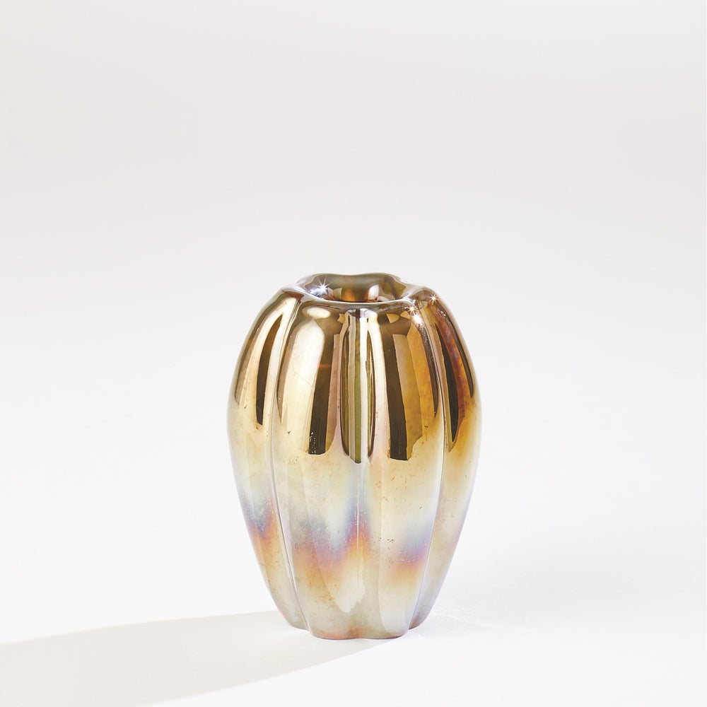 Ribbed Vases Irys Gelp