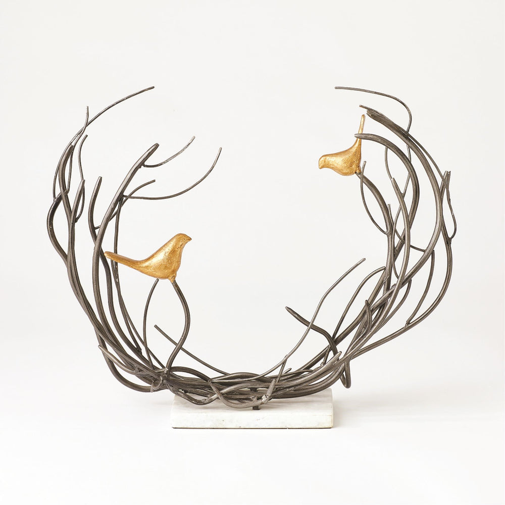 Famille d'oiseaux en fourré