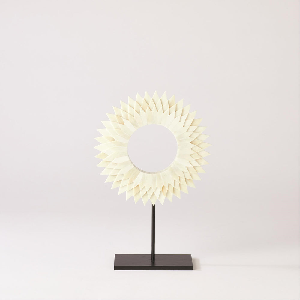 Bague montée sur le soleil à trois couches blanc