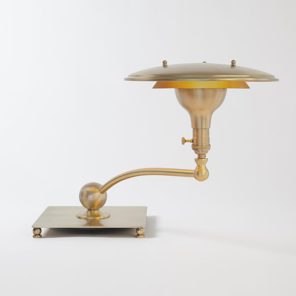 Laiton brossé de lampe Saturne