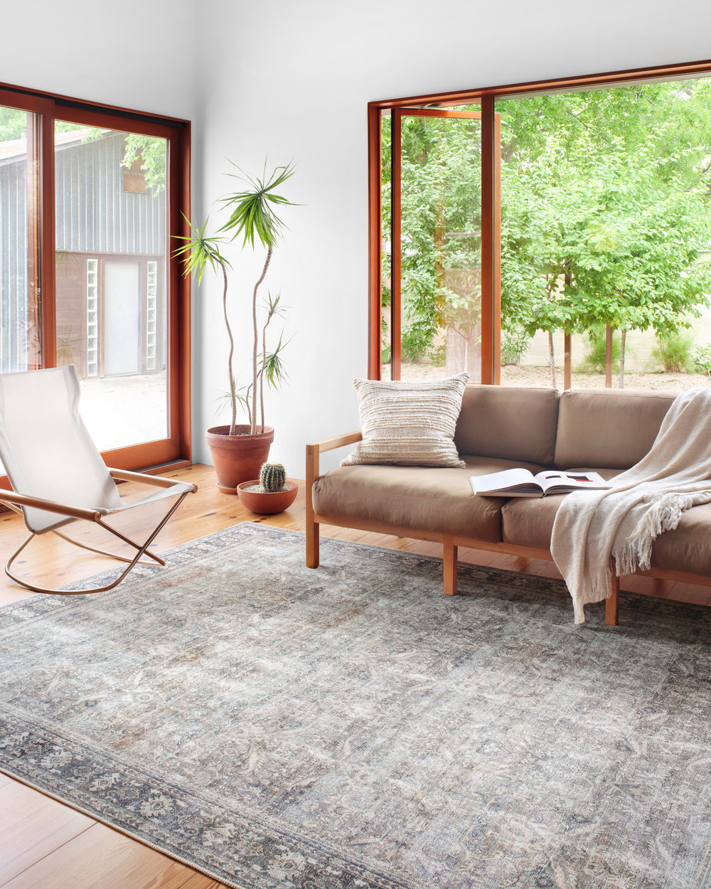 WYN-07 Wynter Grey / Charcoal Tapis